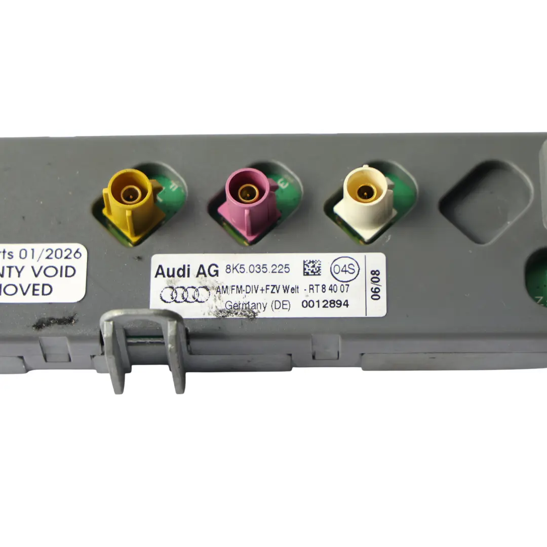 Wzmacniacz Antenowy Moduł Wzmacniacza Anteny do Audi A4 B8 o numerze 8K5035225 Audi A4 B8 Wzmacniacz Antenowy Moduł Wzmacniacza Anteny - SKU 8K5035225 - Numer Części 8K5035225