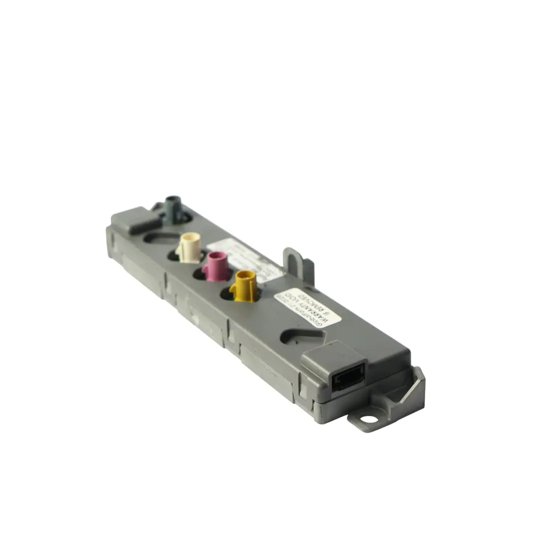 Wzmacniacz Antenowy Moduł Wzmacniacza Anteny do Audi A4 B8 o numerze 8K5035225 Audi A4 B8 Wzmacniacz Antenowy Moduł Wzmacniacza Anteny - SKU 8K5035225 - Numer Części 8K5035225