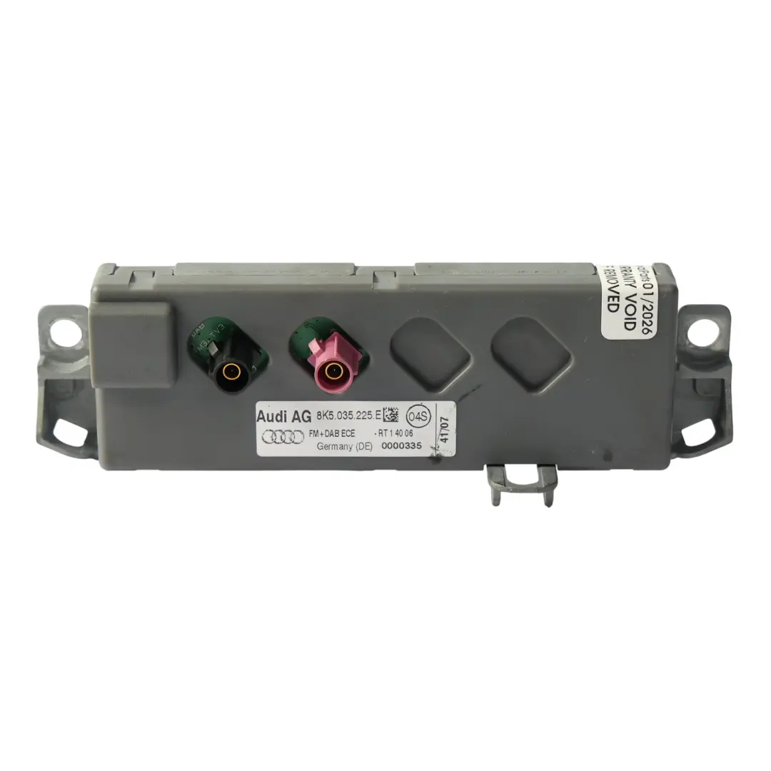 Antenna Amplifier Aerial Module Booster Control Unit to Audi A4 B8 with Part number 8K5035225E Audi A4 B8 Antenna Amplifier Aerial Module Booster Control Unit - SKU 8K5035225E - Part number 8K5035225E