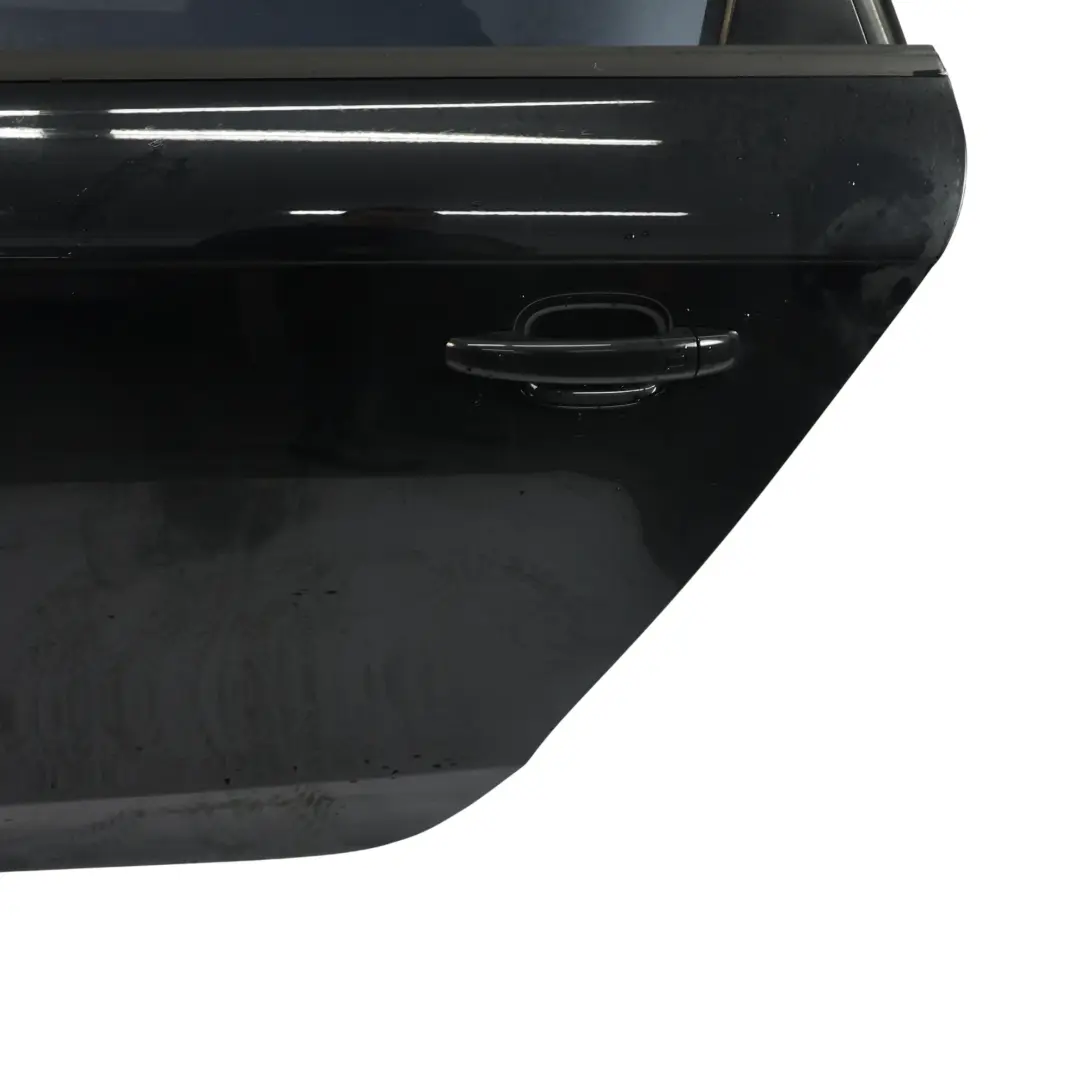 Audi A4 B8 Limousine Puerta Trasera Izquierda Phantom Black Negro - Z9Y - SKU 8K5833051D-PHB - Número de pieza 8K5833051D