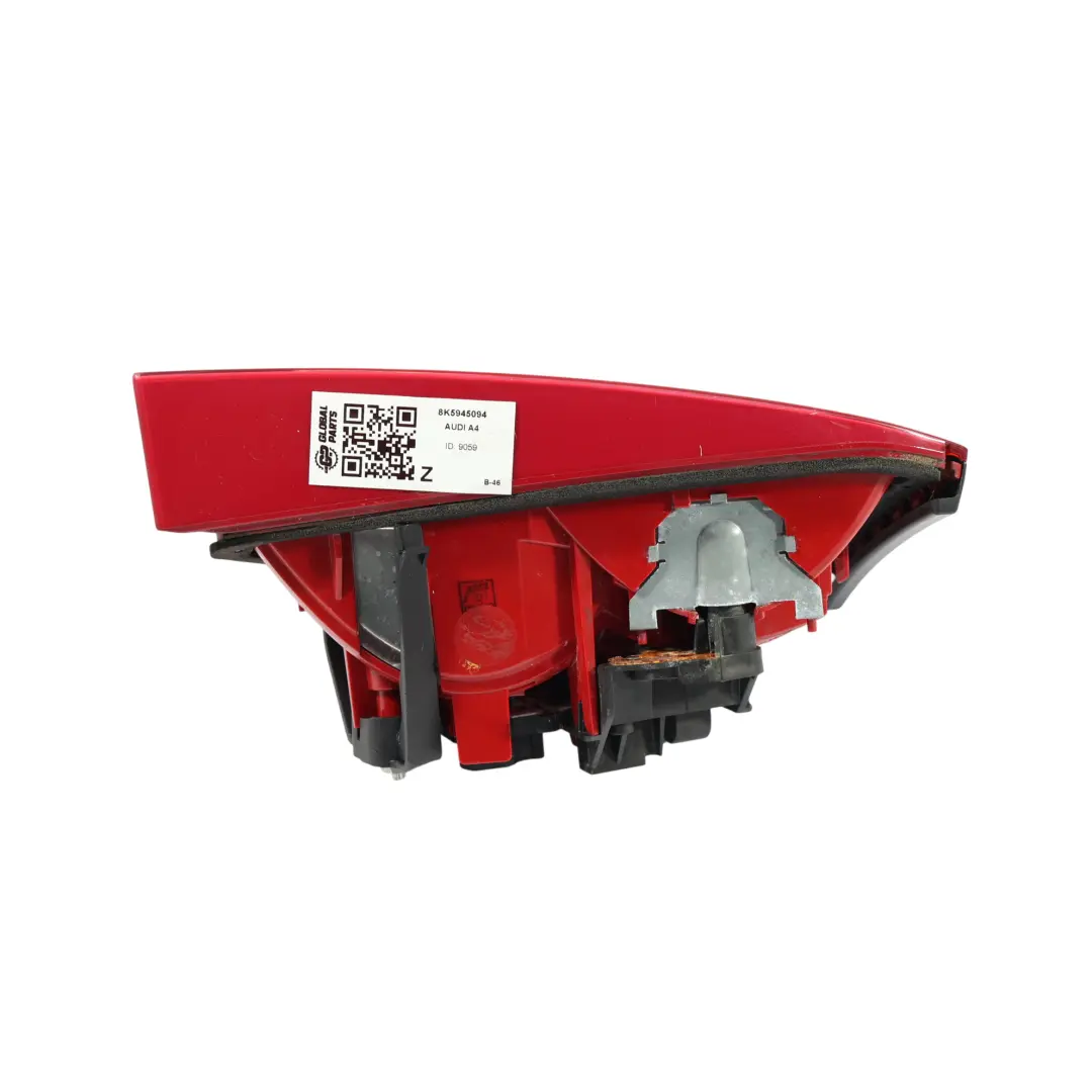 Audi A4 B8 Avant Fanale Posteriore Portellone Lato Conducente Destro - SKU 8K5945094 - Numero di parte 8K5945094