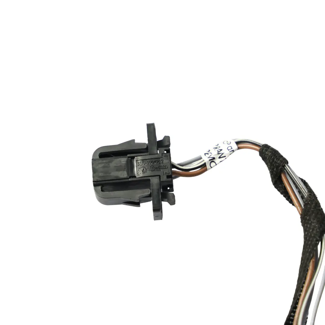 Maletero Luz Trasera Cableado Trasero Derecho para Audi A4 B8 Berlina con número de pieza 8K5945094AA Audi A4 B8 Berlina Maletero Luz Trasera Cableado Trasero Derecho - SKU 8K5945094AA-1 - Número de pieza 8K5945094AA