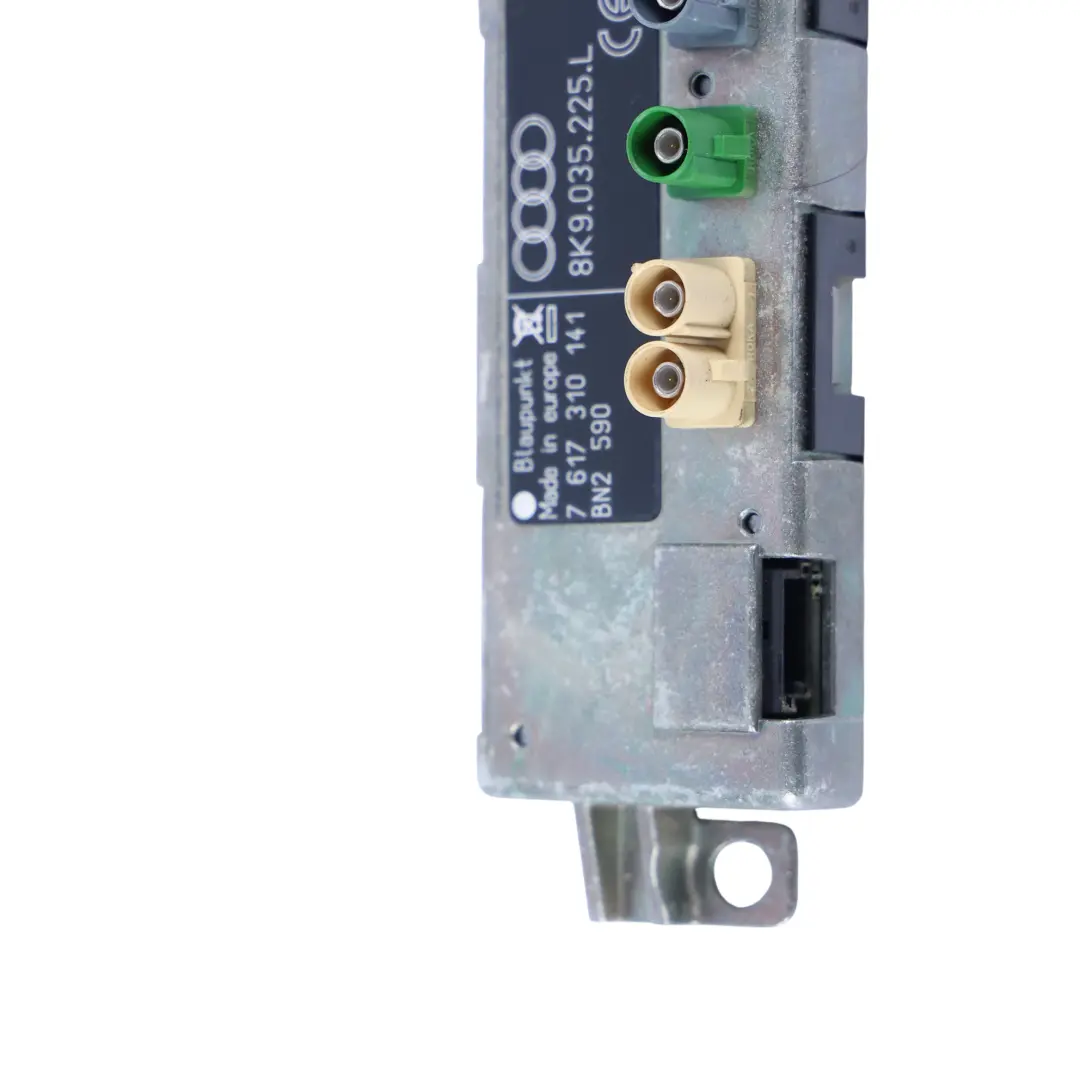 Antenna Amplifier Aerial Module Control Unit Left N/S to Audi S4 B8 with Part number 8K9035225L Audi S4 B8 Antenna Amplifier Aerial Module Control Unit Left N/S - SKU 8K9035225L - Part number 8K9035225L
