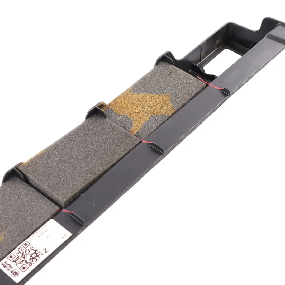 Kofferraum Seitenverkleidung Abdeckung Hinten Links für Audi S4 B8 mit Teilenummer 8K9861827A Audi S4 B8 Kofferraum Seitenverkleidung Abdeckung Hinten Links - SKU 8K9861827A - Teilenummer 8K9861827A