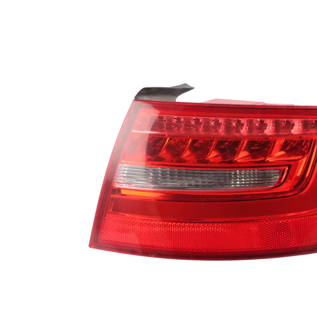 Tail Light Rear Right O/S Outer Lamp Boot Light to Audi A4 B8 Estate with Part number 8K9945096D Audi A4 B8 Estate Tail Light Rear Right O/S Outer Lamp Boot Light - SKU 8K9945096D-1 - Part number 8K9945096D