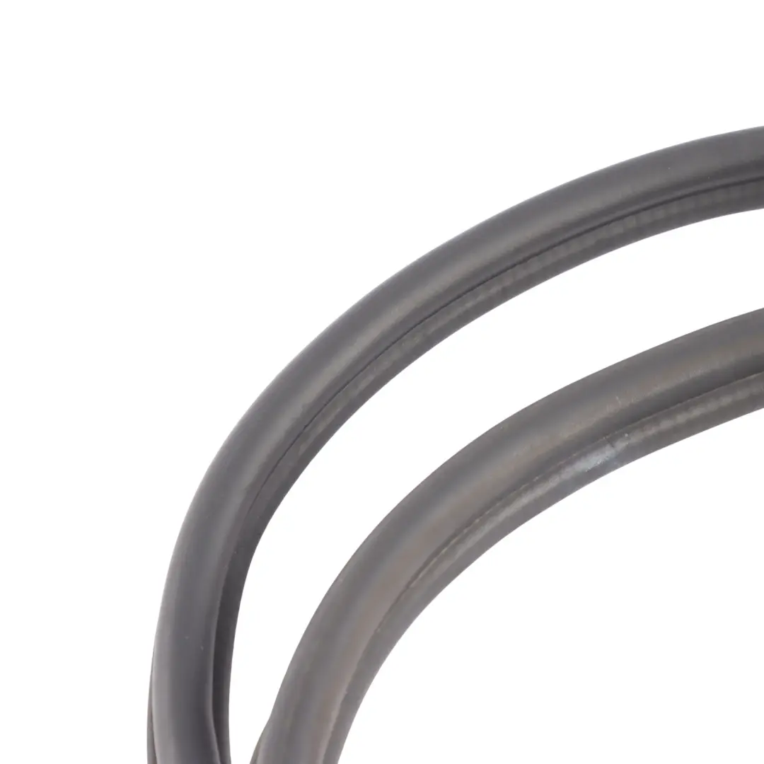 8N Rear Tailgate Trunk Boot Lid Seal Gasket Rubber to Audi TT with Part number 8N7827705G Audi TT 8N Rear Tailgate Trunk Boot Lid Seal Gasket Rubber - SKU 8N7827705G - Part number 8N7827705G