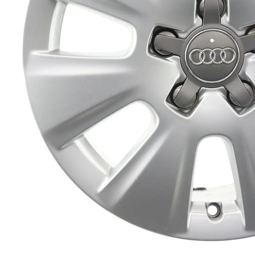 Llanta Aleación Plateada 16" 6,5J ET:50 8P0601025BJ para Audi A3 8P con número de pieza 8P0601025BJ-2 Audi A3 8P Llanta Aleación Plateada 16" 6,5J ET:50 8P0601025BJ - SKU 8P0601025BJ-2 - Número de pieza 8P0601025BJ-2