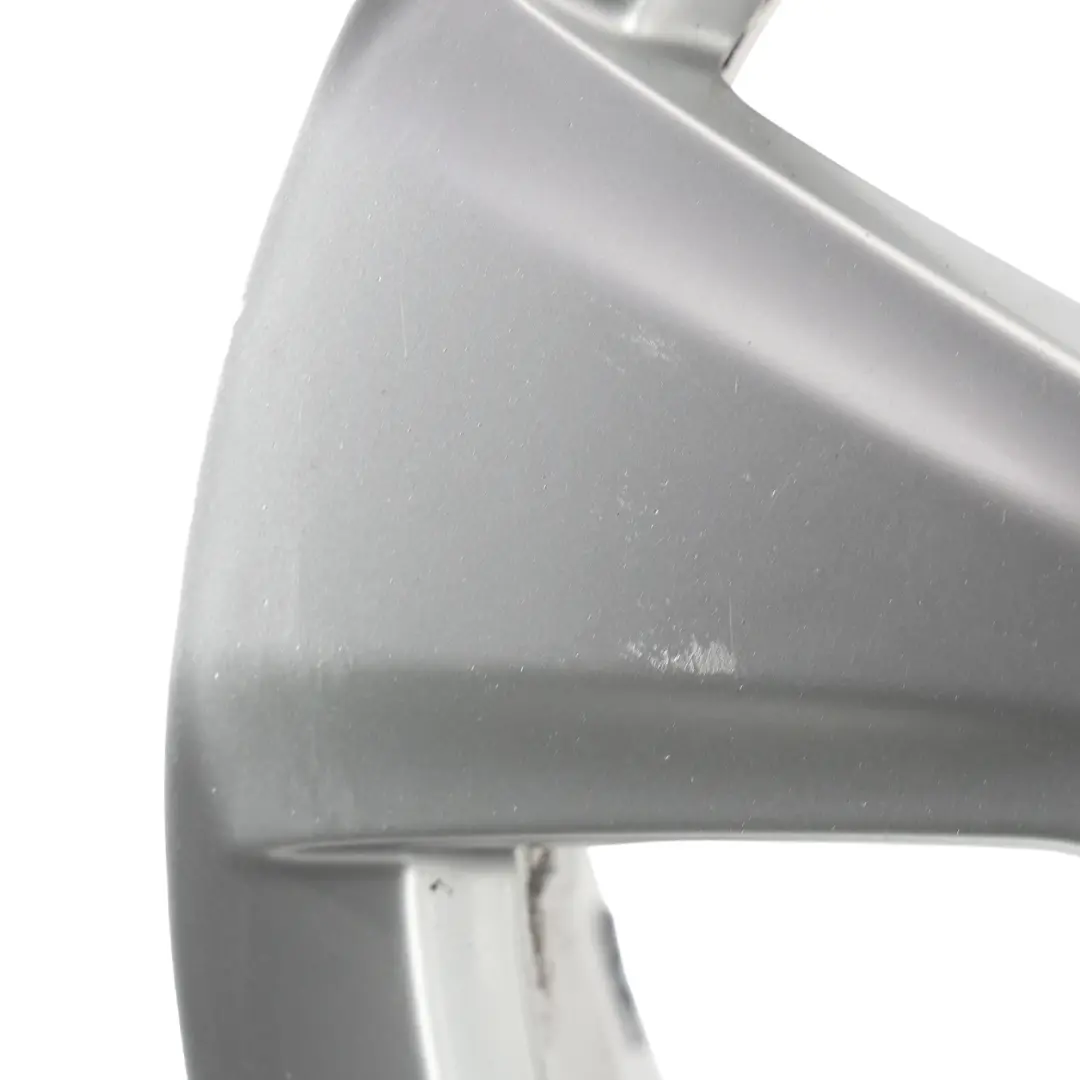 Jante Alliage Argenté 16" 6,5J ET:50 8P0601025BJ pour Audi A3 8P à propos du numéro de pièce 8P0601025BJ-2 Audi A3 8P Jante Alliage Argenté 16" 6,5J ET:50 8P0601025BJ - SKU 8P0601025BJ-2 - Numéro de pièce 8P0601025BJ-2