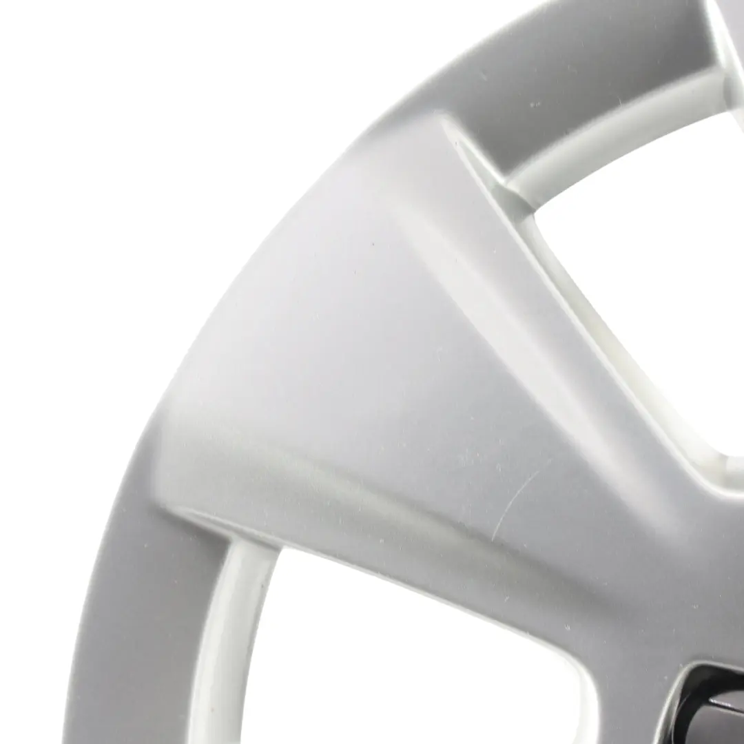 Llanta Aleación Plateada 16" 6,5J ET:50 8P0601025BJ para Audi A3 8P con número de pieza 8P0601025BJ-2 Audi A3 8P Llanta Aleación Plateada 16" 6,5J ET:50 8P0601025BJ - SKU 8P0601025BJ-2 - Número de pieza 8P0601025BJ-2