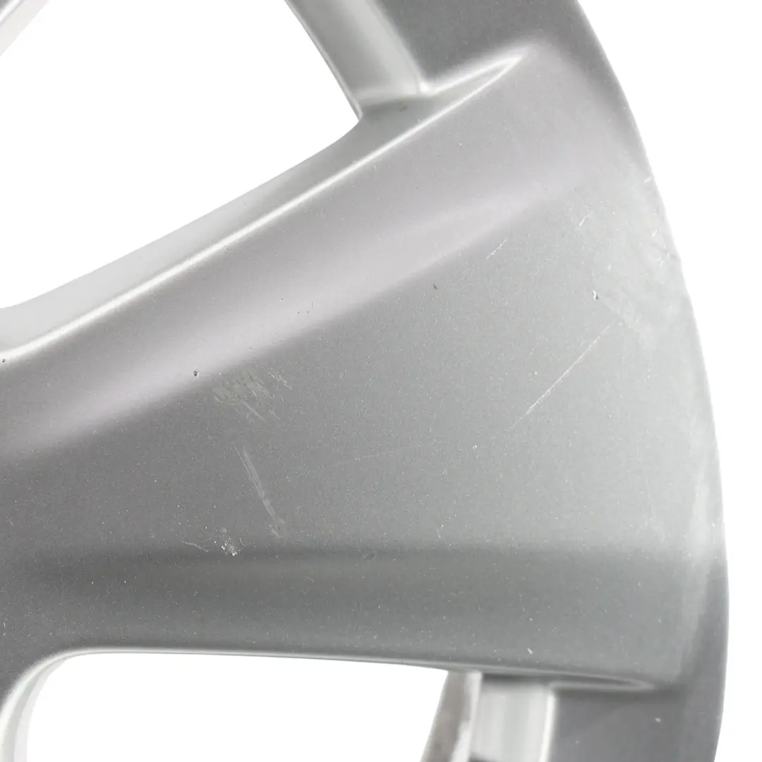 Srebrna Felga Aluminiowa 16" 6,5J ET:50 8P0601025BJ do Audi A3 8P o numerze 8P0601025BJ-2 Audi A3 8P Srebrna Felga Aluminiowa 16" 6,5J ET:50 8P0601025BJ - SKU 8P0601025BJ-2 - Numer Części 8P0601025BJ-2