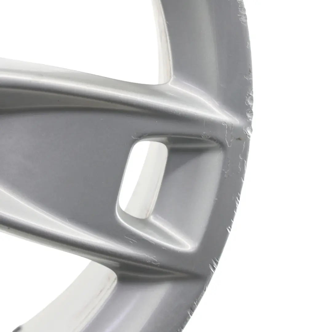 Silberne Leichtmetallfelge 17" 7,5J ET:56 Sternspeiche für Audi A3 8P mit Teilenummer 8P0601025BL Audi A3 8P Silberne Leichtmetallfelge 17" 7,5J ET:56 Sternspeiche - SKU 8P0601025BL-2 - Teilenummer 8P0601025BL