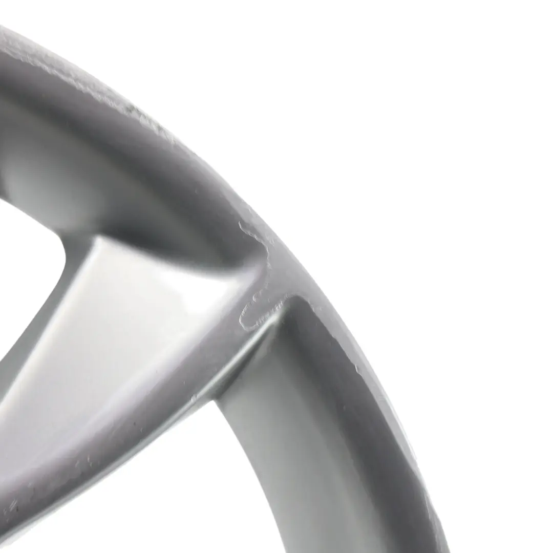 Audi A3 8P Llanta aleación plateada 17" 7,5J ET:56 Star Double Spoke - SKU 8P0601025CC-2 - Número de pieza 8P0601025CC