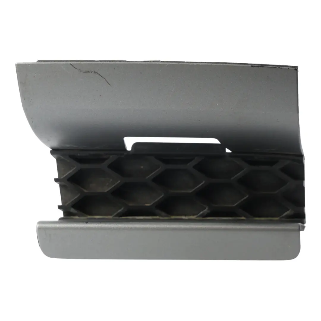 Hintere Stoßstange Abdeckkappe Abschleppöse S-Line für Audi A3 8P mit Teilenummer 8P0807441B Audi A3 8P Hintere Stoßstange Abdeckkappe Abschleppöse S-Line - SKU 8P0807441B - Teilenummer 8P0807441B