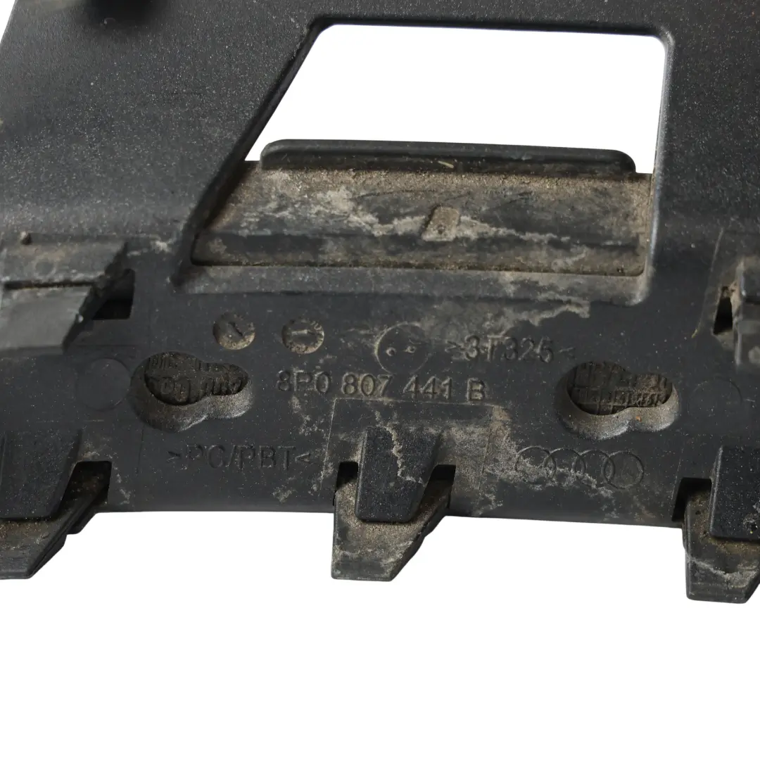 Audi A3 8P S-Line Osłona Zaczepu Zderzaka Tylnego Tył - SKU 8P0807441B - Numer Części 8P0807441B