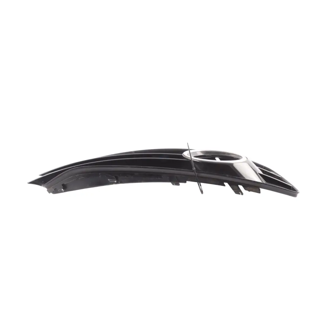 Audi A3 8P Grille Cache Antibrouillard Pare-Chocs Avant Gauche - SKU 8P0807681AF - Numéro de pièce 8P0807681AF