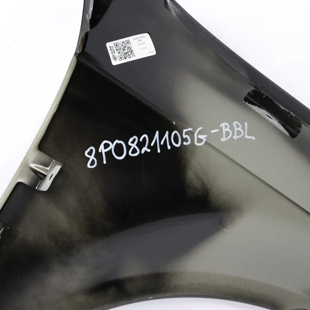 Seitenteil Vorne Links Kotflügelabdeckung Brilliant Black - Y9B für Audi A3 8P mit Teilenummer 8P0821105G Audi A3 8P Seitenteil Vorne Links Kotflügelabdeckung Brilliant Black - Y9B - SKU 8P0821105G-BBL - Teilenummer 8P0821105G