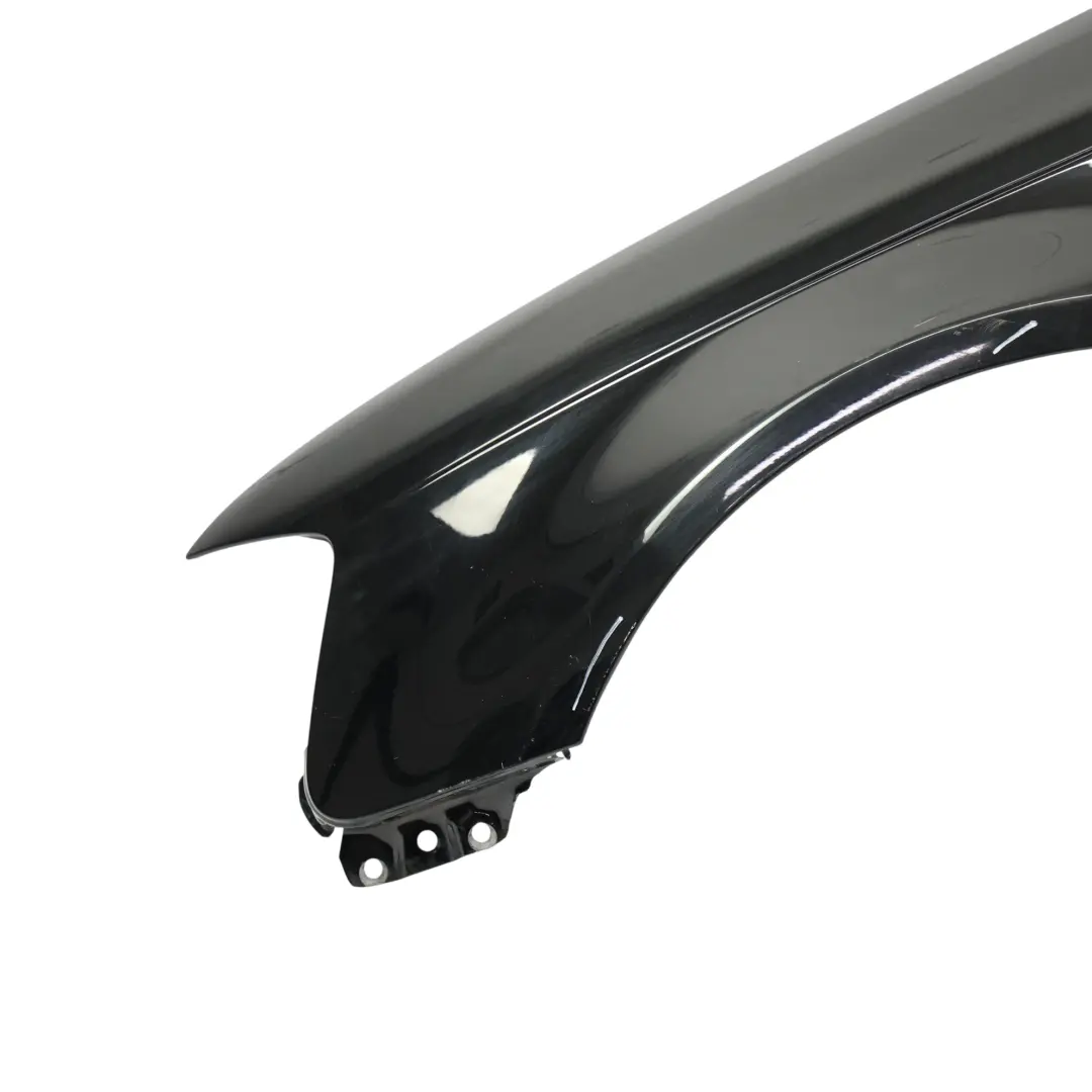 Audi A3 8P Błotnik Prawy Przedni Brilliant Black Czarny Metalik - Y9B - SKU 8P0821105G-BBL - Numer Części 8P0821105G