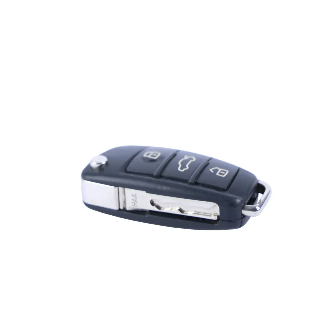 Flip Key Fob Fernbedienungs Taste für Audi A3 8P mit Teilenummer 8P0837220D Audi A3 8P Flip Key Fob Fernbedienungs Taste - SKU 8P0837220D-1 - Teilenummer 8P0837220D