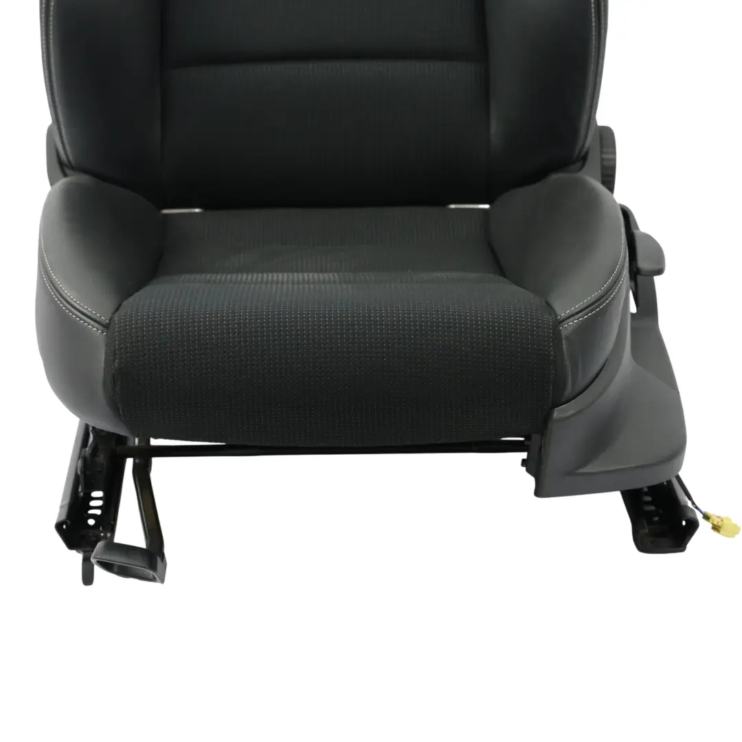 Audi A3 8P S-Line Vordersitz Innenaus Stattung Leder Stoff Soul Schwarz Links - SKU 8P0881805CT-2 - Teilenummer 8P0881805CT