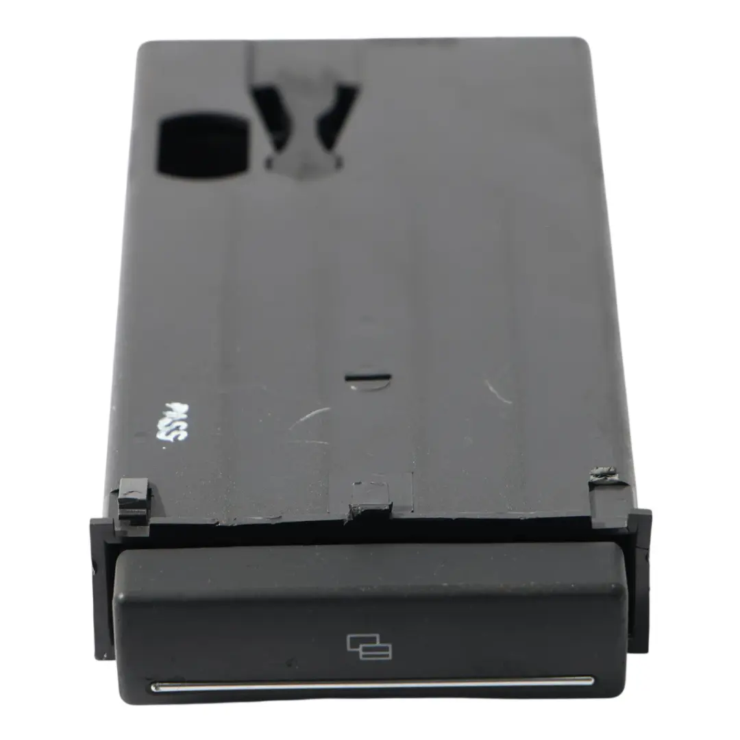 Audi A3 8P Salpicadero Bandeja De Almacenamiento Compartimento - SKU 8P0941561 - Número de pieza 8P0941561