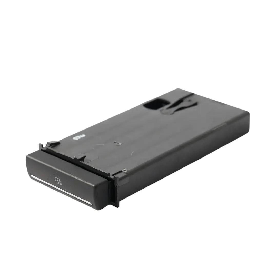 Salpicadero Bandeja De Almacenamiento Compartimento para Audi A3 8P con número de pieza 8P0941561 Audi A3 8P Salpicadero Bandeja De Almacenamiento Compartimento - SKU 8P0941561 - Número de pieza 8P0941561