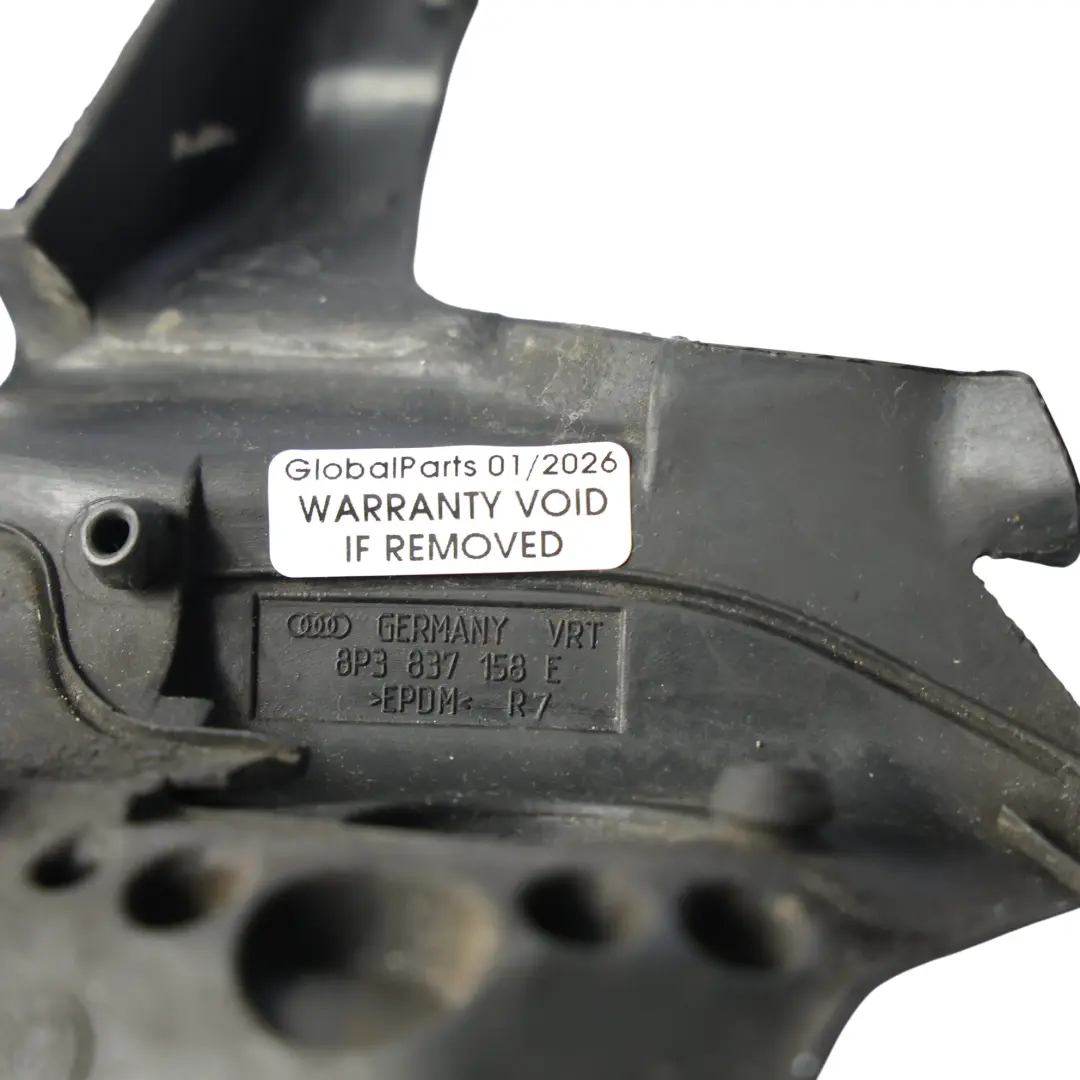 Uszczelka Drzwi Osłona Zaślepka Prawo do Audi A3 8P 3D o numerze 8P3837158E Audi A3 8P 3D Uszczelka Drzwi Osłona Zaślepka Prawo - SKU 8P3837158E - Numer Części 8P3837158E