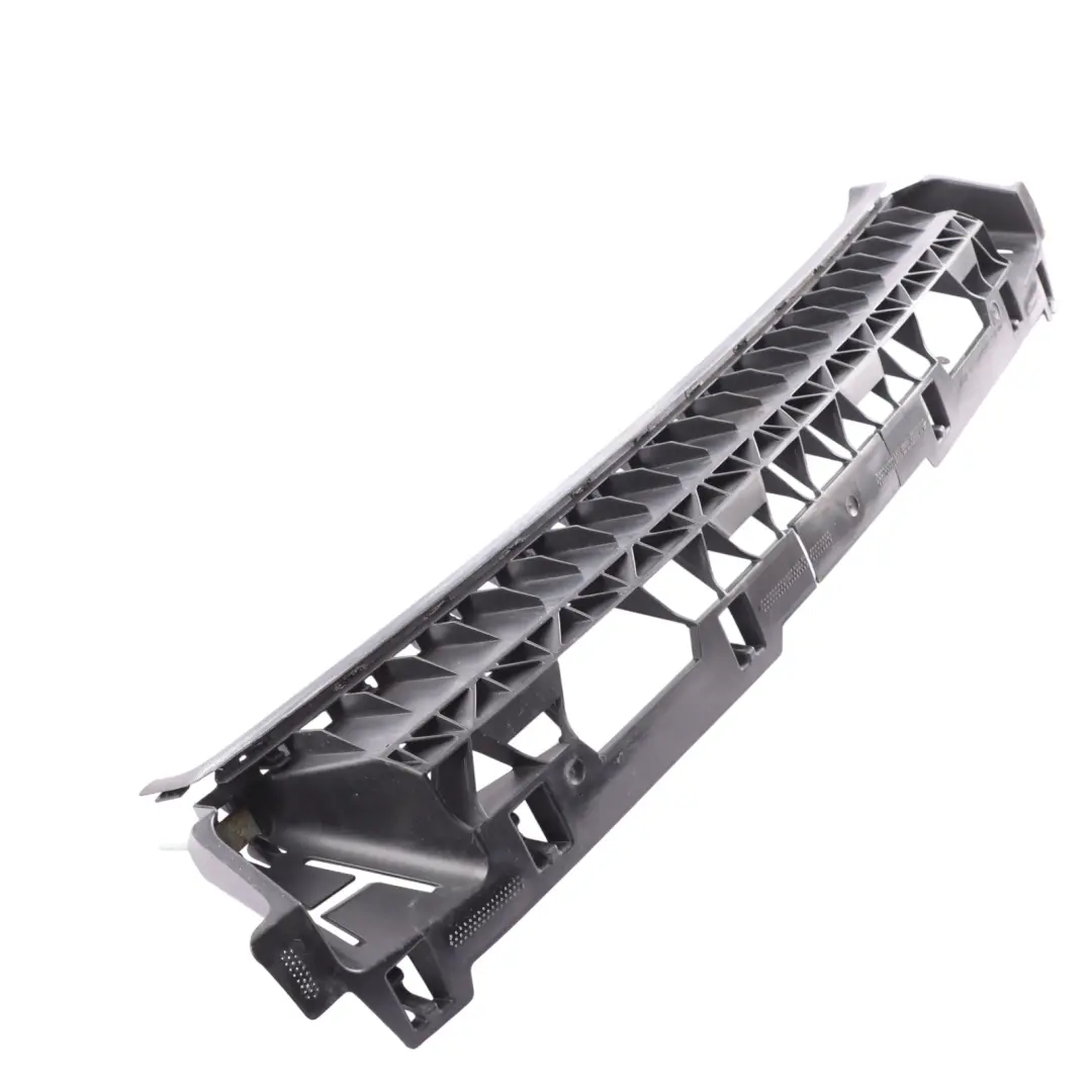 Audi A3 8P Stoßstange Halterung Halter Hinten Mitte Zentral - SKU 8P4807421 - Teilenummer 8P4807421