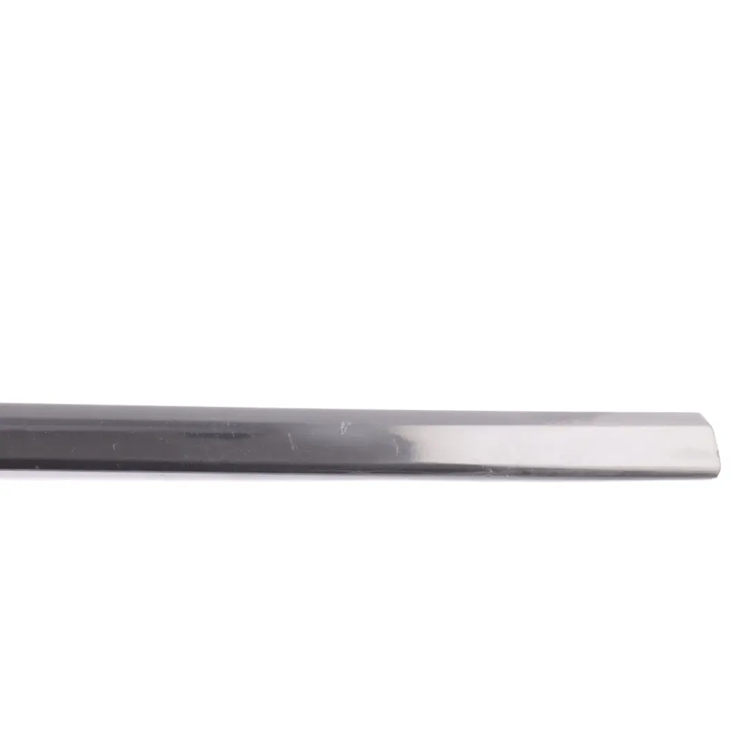 Audi A3 Moldura Puerta Delantera Izquierda Negro Brillante Metalizado - SKU 8P4853953A-BBL - Número de pieza 8P4853953A