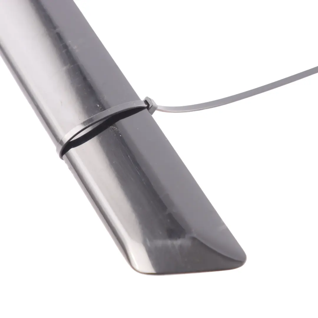 Baguette Seuil Porte Arrière Gauche pour Audi A3 8P à propos du numéro de pièce 8P4853963A Audi A3 8P Baguette Seuil Porte Arrière Gauche - SKU 8P4853963A-BBL - Numéro de pièce 8P4853963A