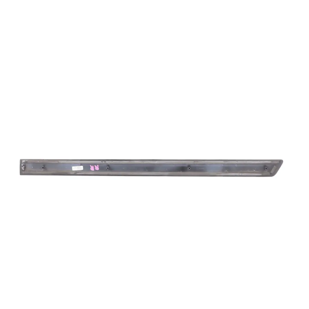 Moldura Umbral Puerta Derecha Negro Brillante Y9B para Audi A3 8P con número de pieza 8P4853964A Audi A3 8P Moldura Umbral Puerta Derecha Negro Brillante Y9B - SKU 8P4853964A-BBL - Número de pieza 8P4853964A