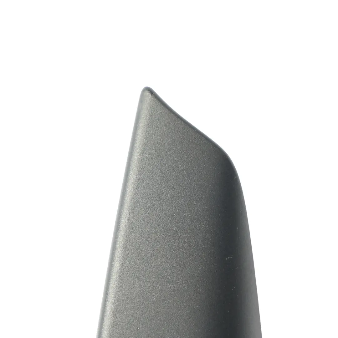 Angolo Pannello Rivestimento Porta Anteriore Sinistra per Audi A3 8P con numero di parte 8P4857505 Audi A3 8P Angolo Pannello Rivestimento Porta Anteriore Sinistra - SKU 8P4857505 - Numero di parte 8P4857505