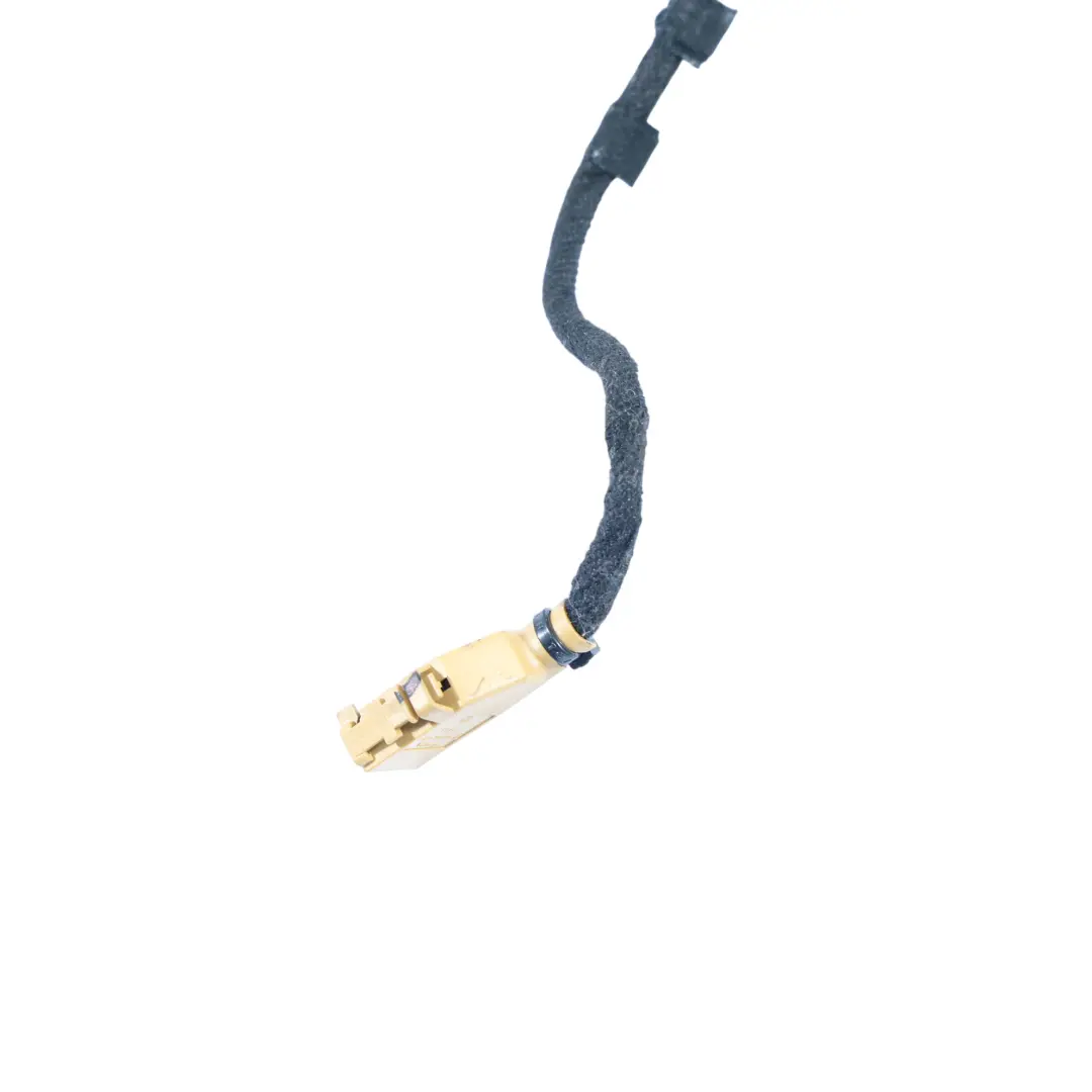 Wiązka Przewodów Kabel Drzwi Przód Przednia Prawa do Audi A3 8P o numerze 8P4971035J Audi A3 8P Wiązka Przewodów Kabel Drzwi Przód Przednia Prawa - SKU 8P4971035J - Numer Części 8P4971035J