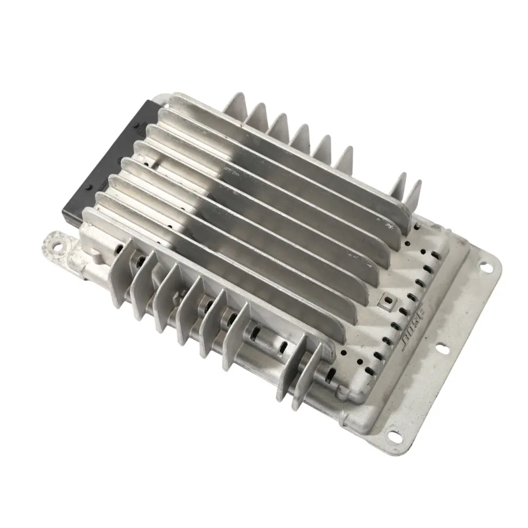 Audio-Verstärker-Einheit Steuergerät-Modul Bose für Audi A3 8P Cabrio mit Teilenummer 8P7035223A Audi A3 8P Cabrio Audio-Verstärker-Einheit Steuergerät-Modul Bose - SKU 8P7035223A - Teilenummer 8P7035223A