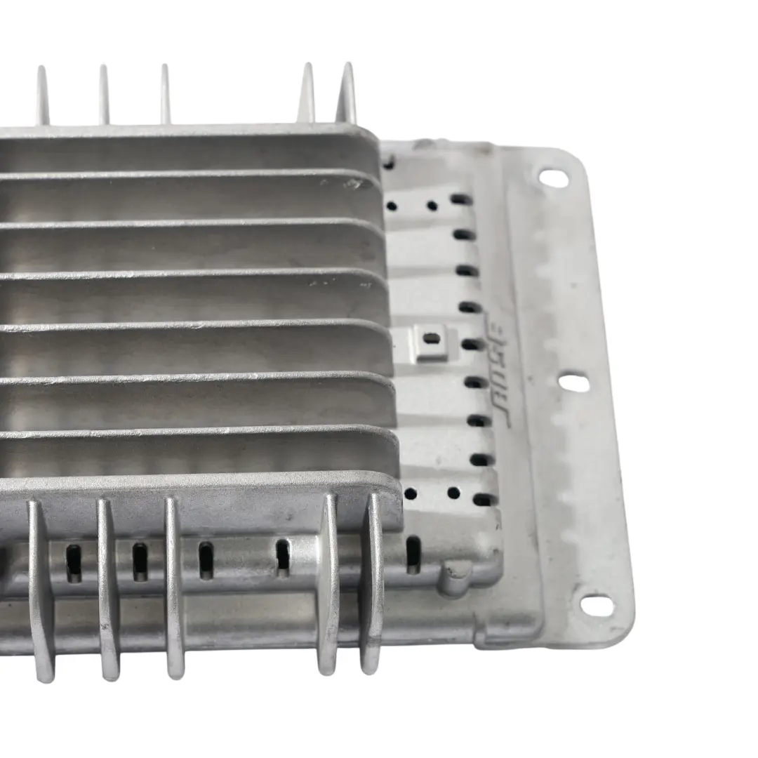 Audi A3 8P Cabriolet Module De Commande Amplificateur Audio Bose - SKU 8P7035223A - Numéro de pièce 8P7035223A