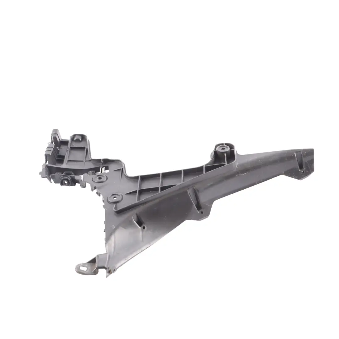 Soporte De Parachoques Trasero Montaje Derecho para Audi A3 8P Cabrio con número de pieza 8P7807378A Audi A3 8P Cabrio Soporte De Parachoques Trasero Montaje Derecho - SKU 8P7807378A - Número de pieza 8P7807378A