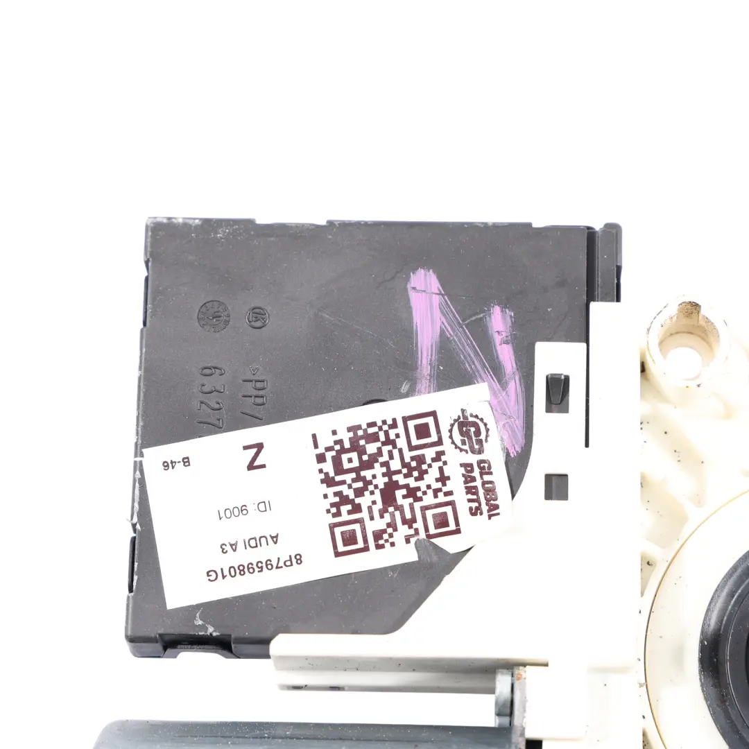 Motore Alzacristalli Anteriore Sinistro Regolatore per Audi A3 8P Cabrio con numero di parte 8P7959801G Audi A3 8P Cabrio Motore Alzacristalli Anteriore Sinistro Regolatore - SKU 8P7959801G - Numero di parte 8P7959801G