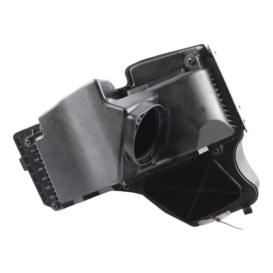 8F Air Filter Cleaner Box Housing Cover 2.0 TFSI 8R0133837K to Audi A5 with Part number 8R0133837AA Audi A5 8F Air Filter Cleaner Box Housing Cover 2.0 TFSI 8R0133837K - SKU 8R0133837AA - Part number 8R0133837AA