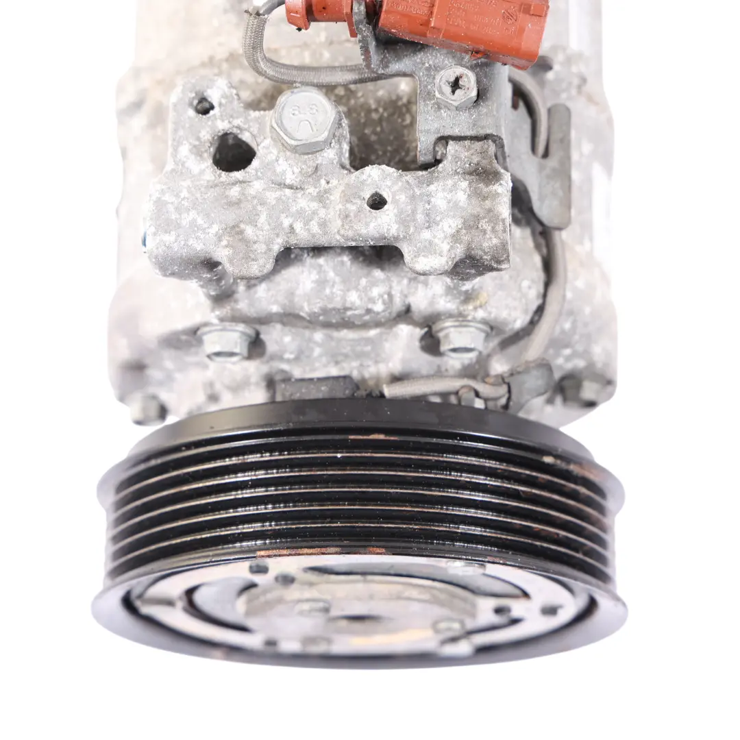 Audi A4 B8 A5 8T Pompa Sprężarki Kompresora Klimatyzacji - SKU 8T0260805F-1 - Numer Części 8T0260805F
