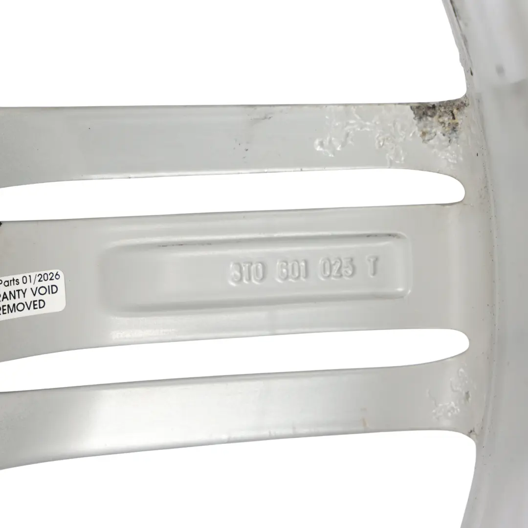 Alloy Rim 19" 9J ET:33 to Audi A5 S5 8T Silver Wheel with Part number 8T0601025T Audi A5 S5 8T Silver Wheel Alloy Rim 19" 9J ET:33 - SKU 8T0601025T-4 - Part number 8T0601025T