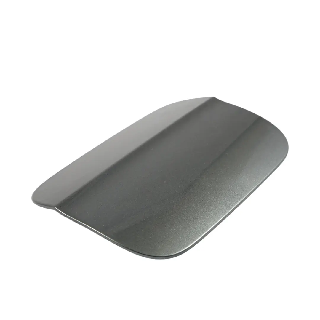 Coperchio Tappo Sportello Carburante Daytona Grey - Z7S per Audi A5 8T con numero di parte 8T0809907C Audi A5 8T Coperchio Tappo Sportello Carburante Daytona Grey - Z7S - SKU 8T0809907C-DGR - Numero di parte 8T0809907C