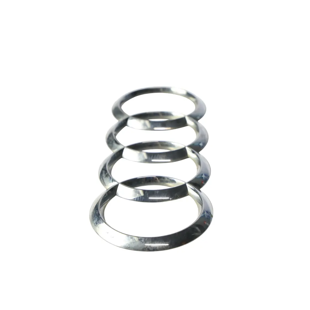 Tapa Trasera Maletero Emblema Emblema Cromo para Audi A4 B8 con número de pieza 8T0853742D Audi A4 B8 Tapa Trasera Maletero Emblema Emblema Cromo - SKU 8T0853742D - Número de pieza 8T0853742D