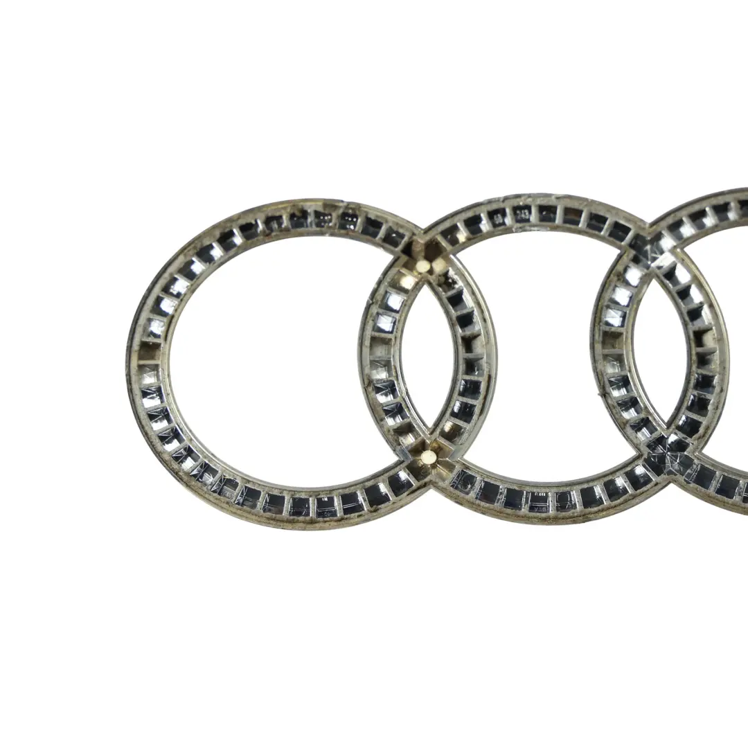 Portellone Posteriore Tronco Coperchio Emblema Cromato per Audi A4 B8 con numero di parte 8T0853742D Audi A4 B8 Portellone Posteriore Tronco Coperchio Emblema Cromato - SKU 8T0853742D - Numero di parte 8T0853742D