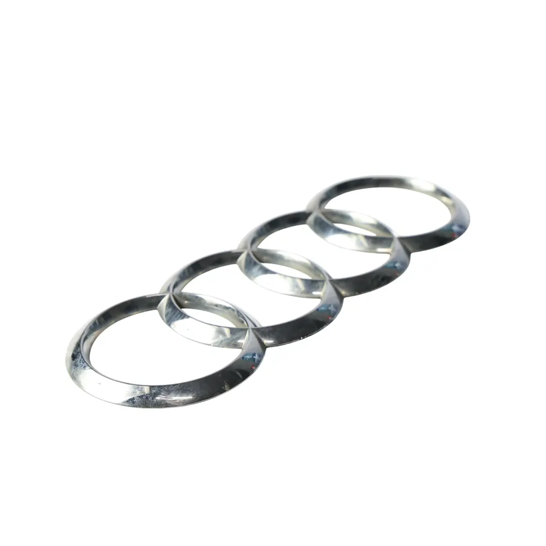 Audi A4 B8 Emblemat Klapy Bagażnika Chrom - SKU 8T0853742D - Numer Części 8T0853742D