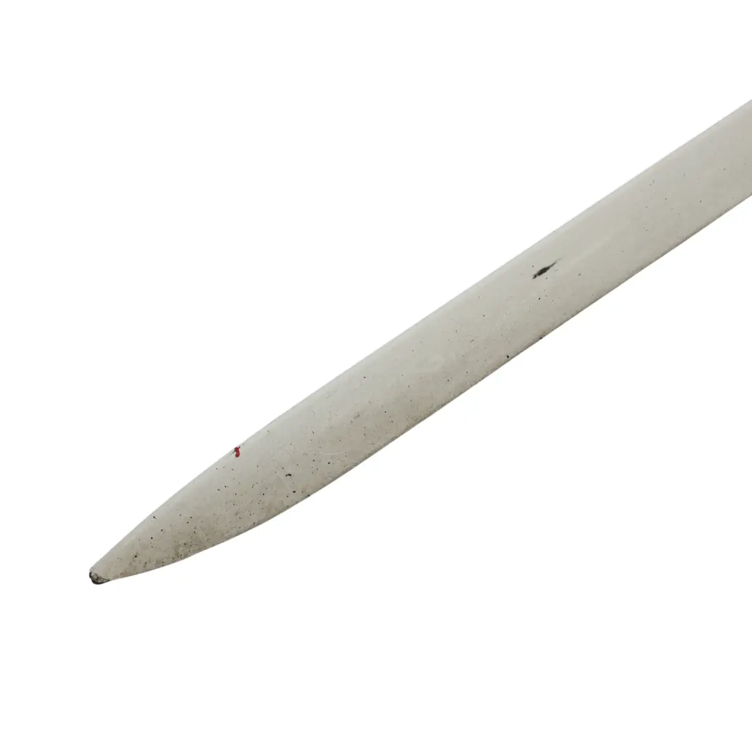 Moulure Latérale Gauche Glacier Blanc Pearl S9R pour Audi A5 8T Coupe à propos du numéro de pièce 8T0854931A Audi A5 8T Coupe Moulure Latérale Gauche Glacier Blanc Pearl S9R - SKU 8T0854931A-MGW - Numéro de pièce 8T0854931A