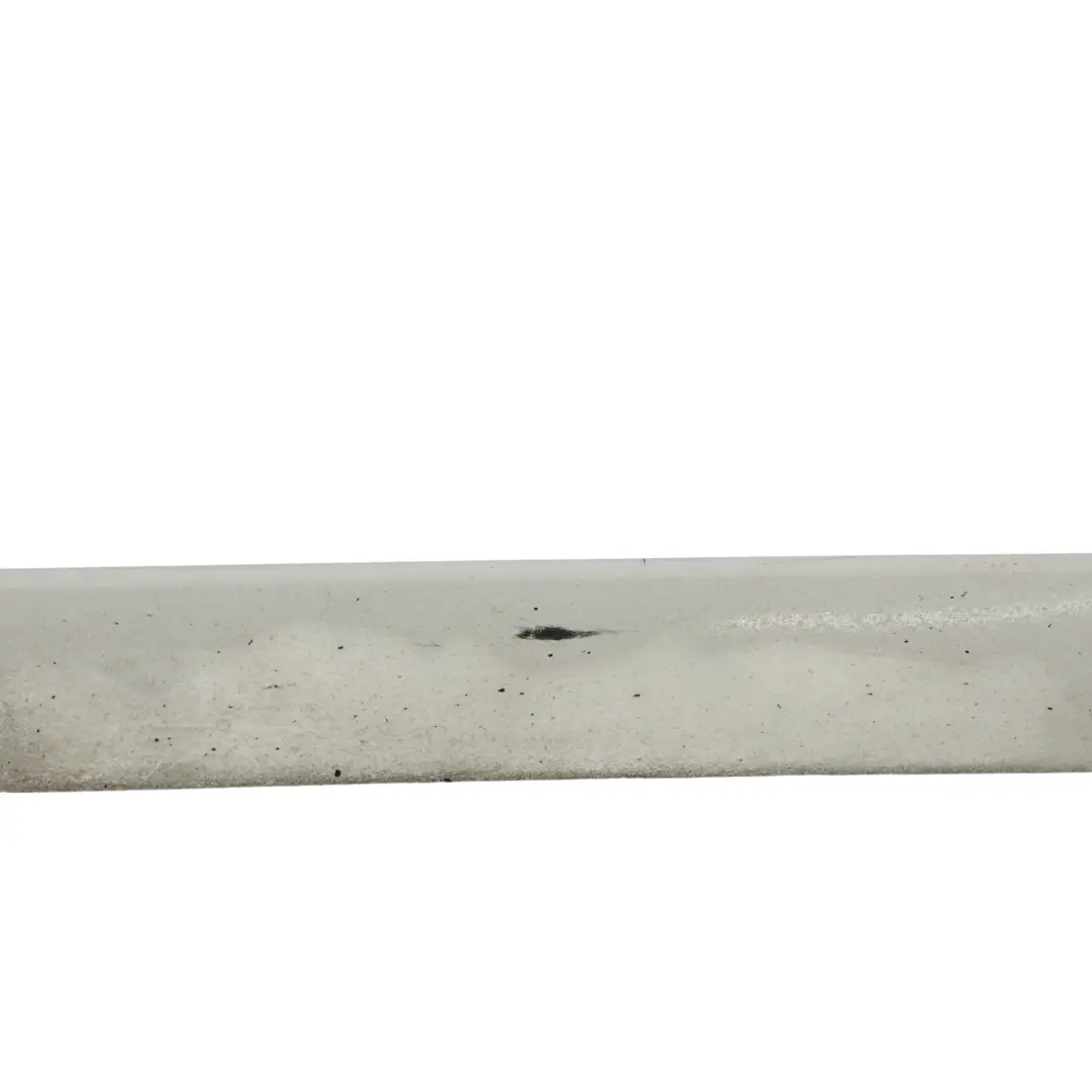 Moulure Latérale Gauche Glacier Blanc Pearl S9R pour Audi A5 8T Coupe à propos du numéro de pièce 8T0854931A Audi A5 8T Coupe Moulure Latérale Gauche Glacier Blanc Pearl S9R - SKU 8T0854931A-MGW - Numéro de pièce 8T0854931A