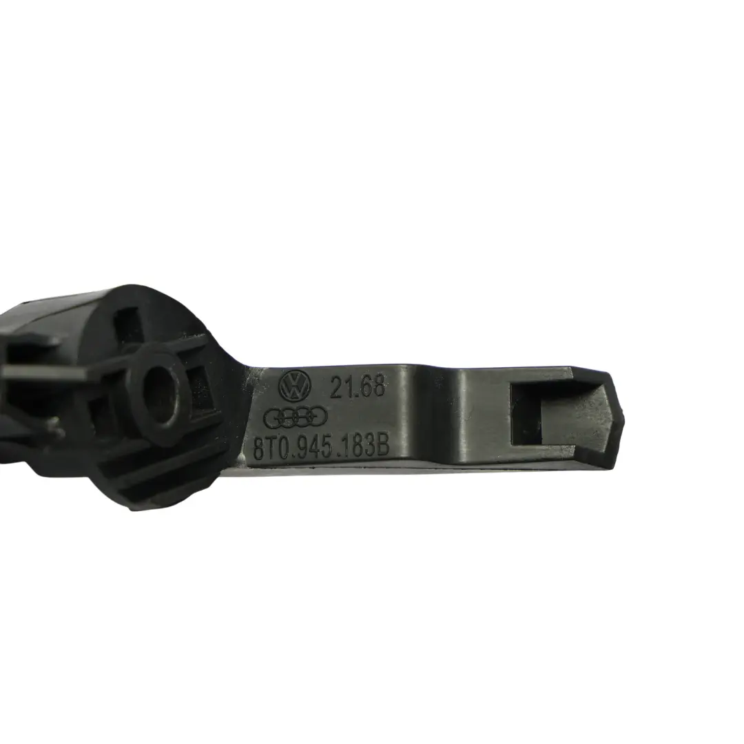 Hintere Äußere Lampe Gewinkelt Halterung Links Rechts 8T0945183 für Audi A5 8T mit Teilenummer 8T0945183B Audi A5 8T Hintere Äußere Lampe Gewinkelt Halterung Links Rechts 8T0945183 - SKU 8T0945183B - Teilenummer 8T0945183B