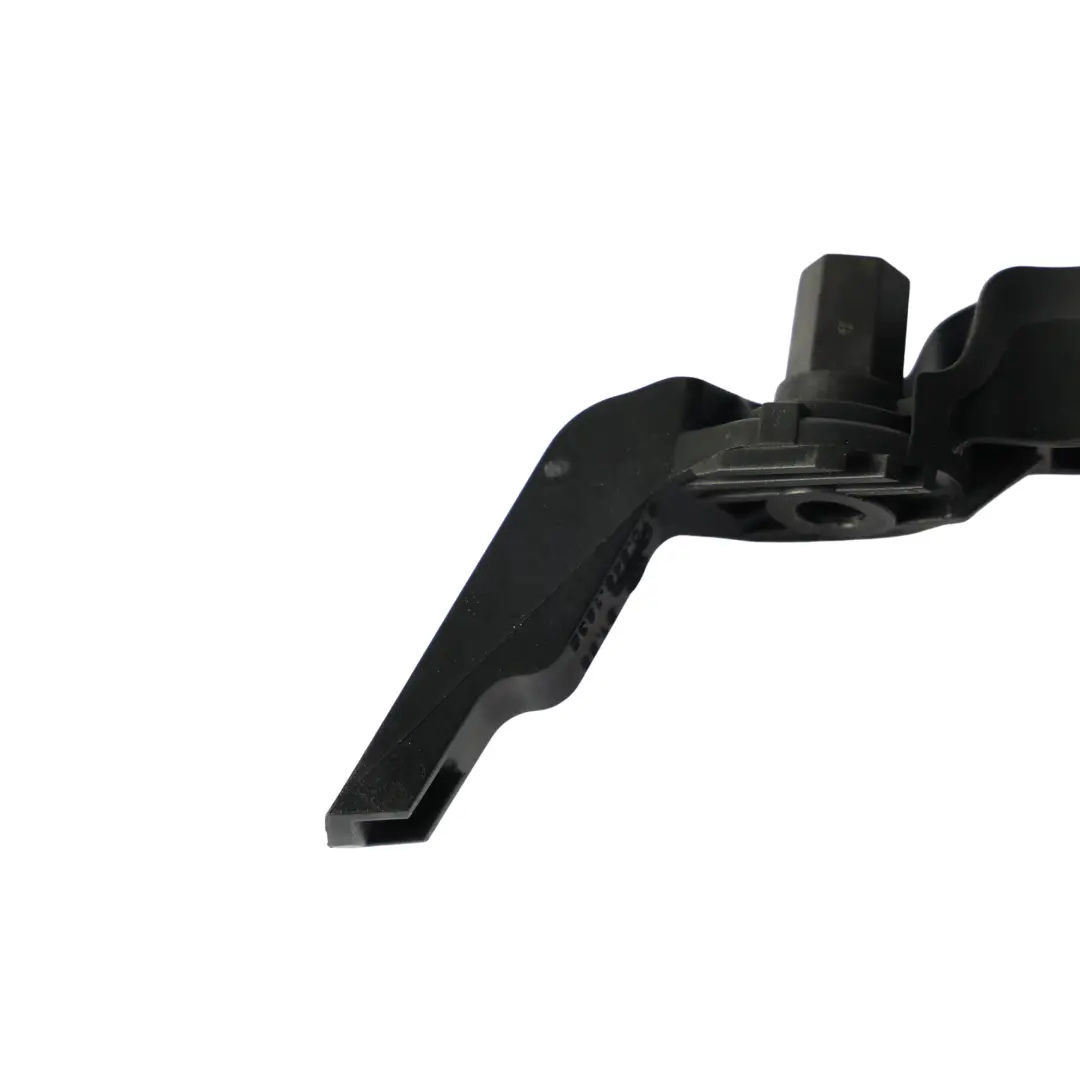 Audi A5 8T Wspornik Uchwyt Kątowy Lampy Zewnętrznej Tylnej Tył 8T0945183 - SKU 8T0945183B - Numer Części 8T0945183B