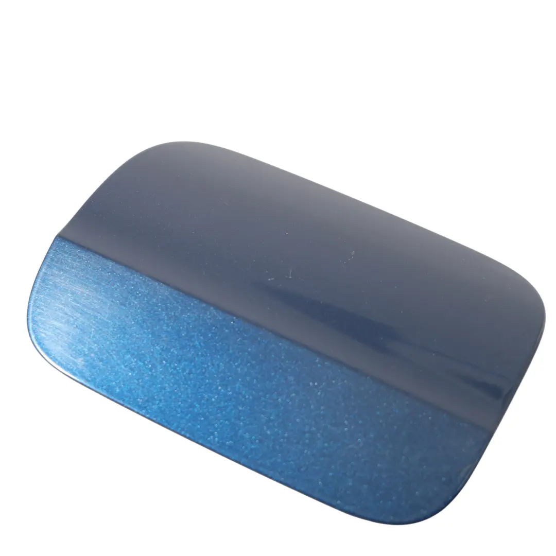 Tappo Sportello Carburante Scuba Blue Metallic - X5Q per Audi A5 8T con numero di parte 8T8809907 Audi A5 8T Tappo Sportello Carburante Scuba Blue Metallic - X5Q - SKU 8T8809907-SCB - Numero di parte 8T8809907