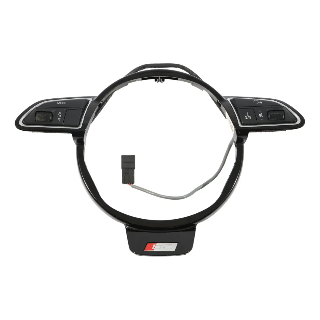 Multifunzione Copertura Controllo Interruttore Set 4L095523D per Audi S5 8T Volante con numero di parte 8U0419689C Audi S5 8T Volante Multifunzione Copertura Controllo Interruttore Set 4L095523D - SKU 8U0419689C - Numero di parte 8U0419689C