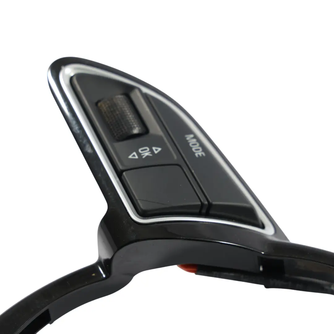 Osłona Przełączniki Multifunkcji Kierownicy Zestaw 4L095523D do Audi S5 8T o numerze 8U0419689C Audi S5 8T Osłona Przełączniki Multifunkcji Kierownicy Zestaw 4L095523D - SKU 8U0419689C - Numer Części 8U0419689C